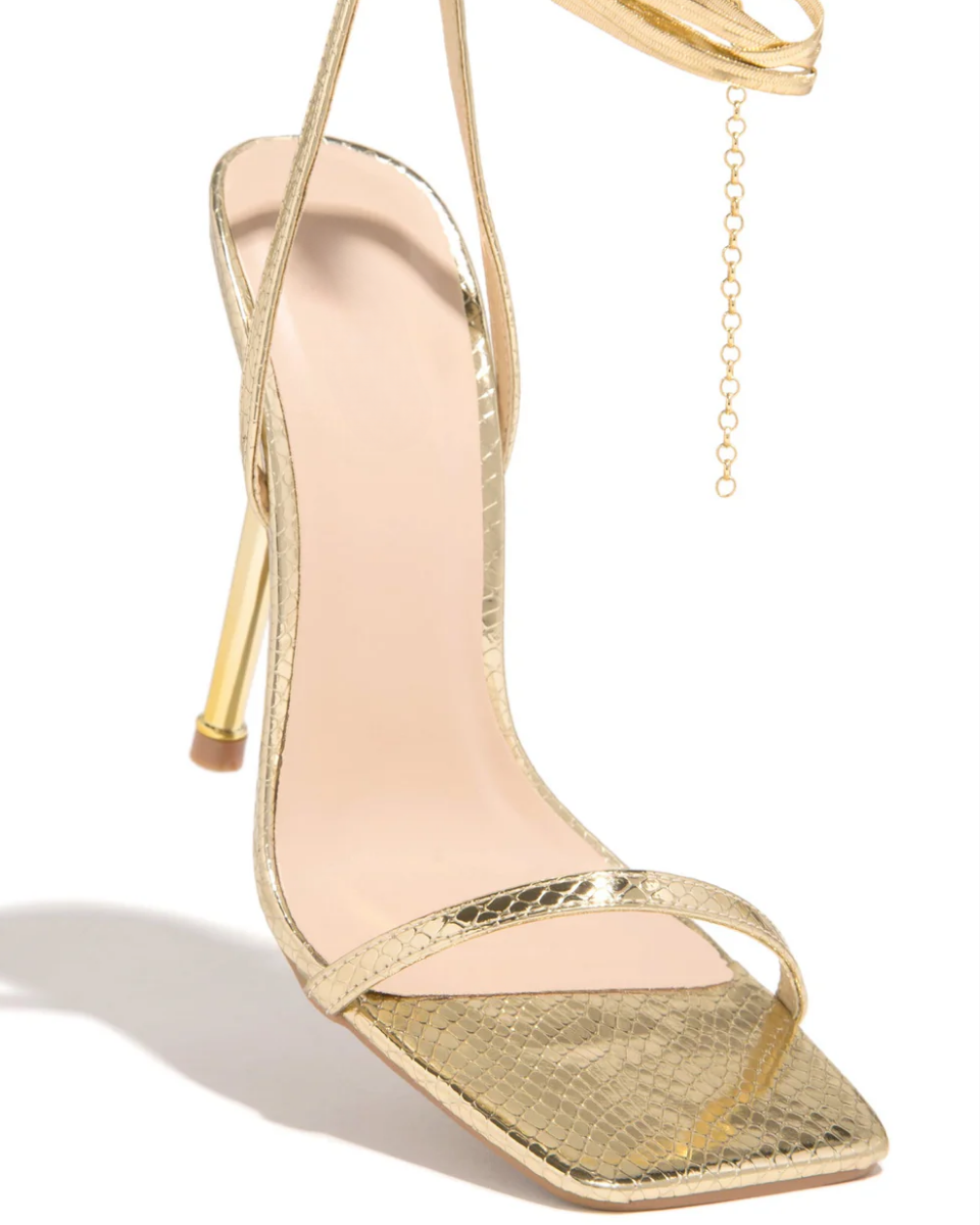 Adrienne – Gold-tone hardware – Ankle chain stiletto heels
