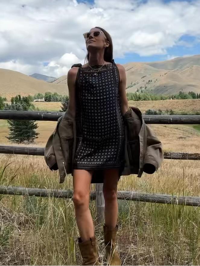 Amelinne – Vintage print – Sleeveless mini dress