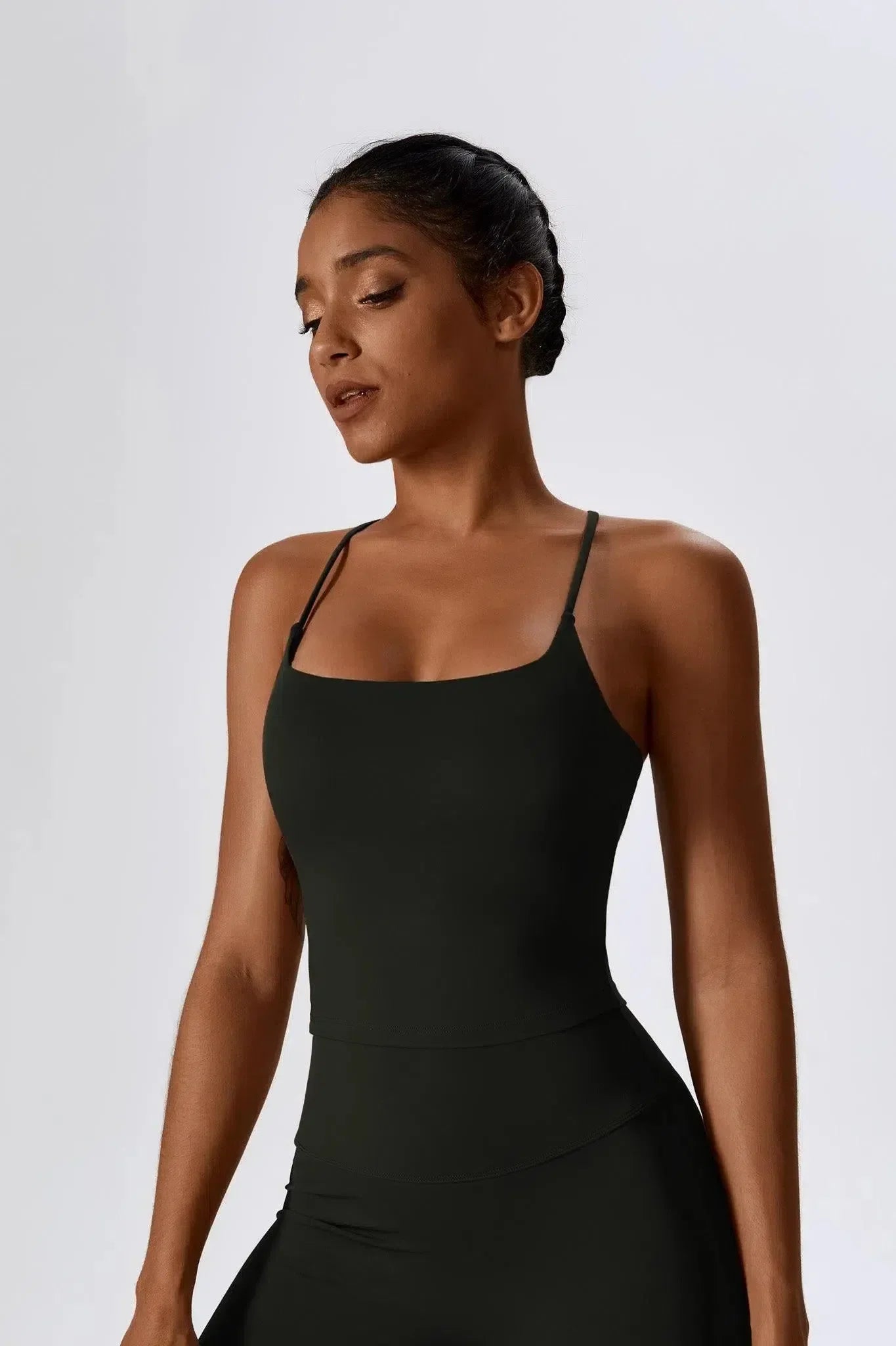 Amihan – Scoop neckline – Gymwear top
