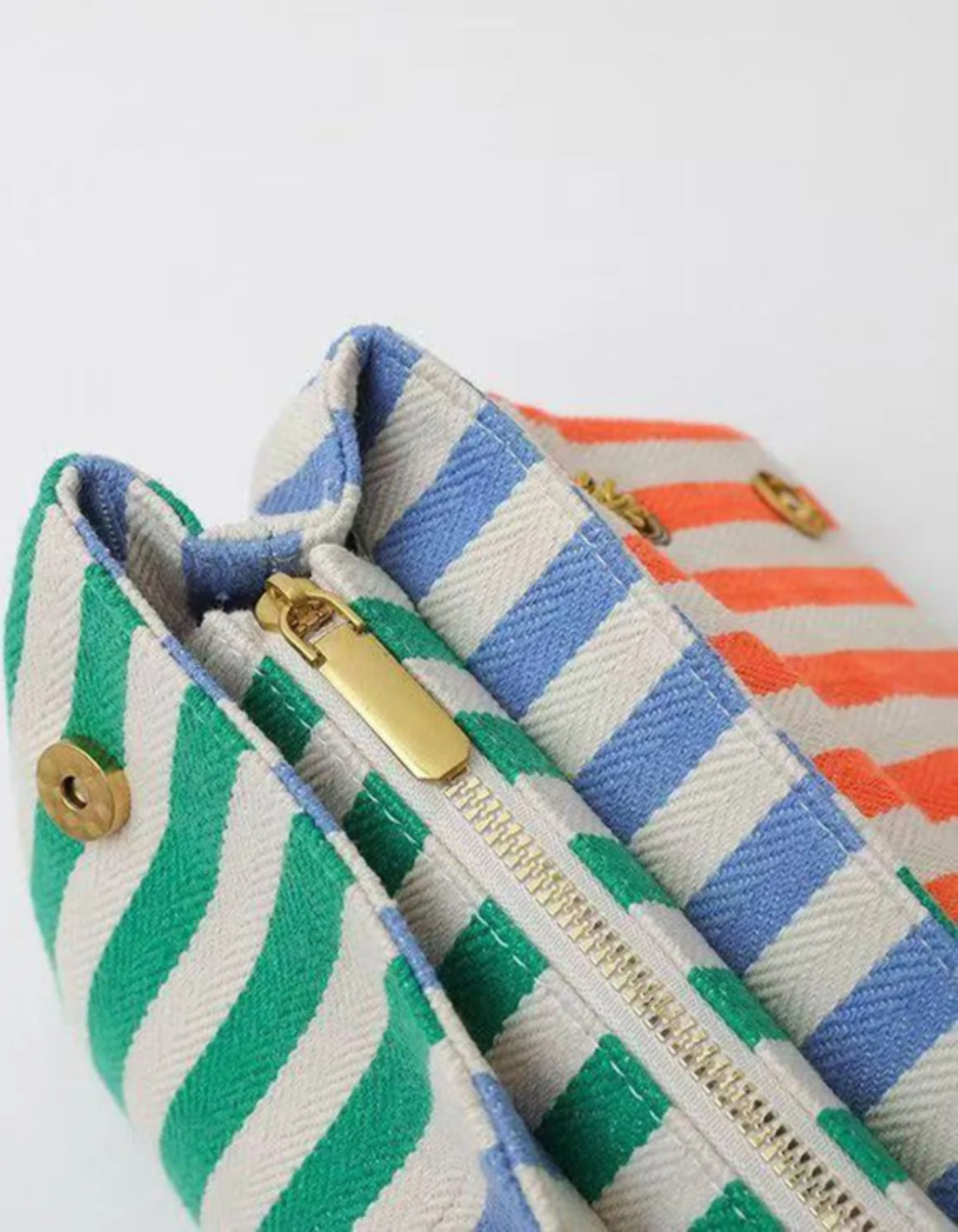 Bellanima – Vibrant striped weave – Shoulder bag