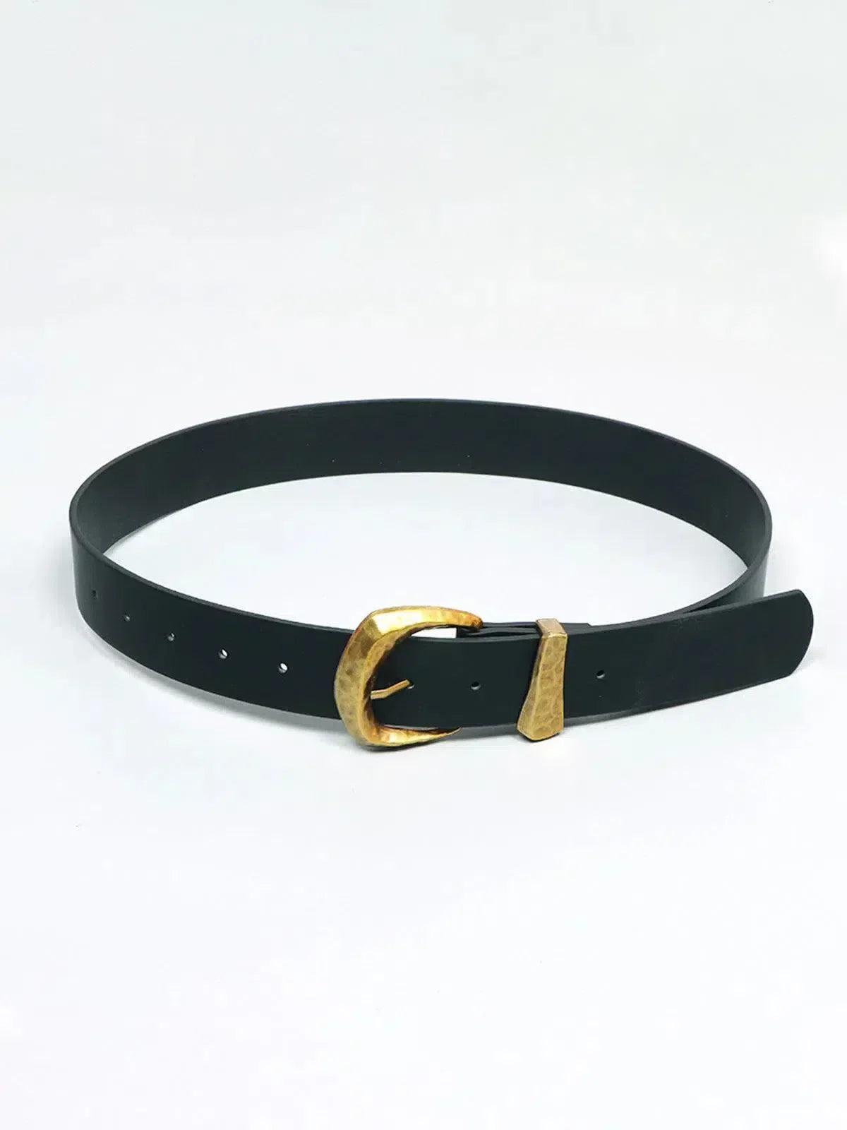 Calista – Sleek black finish – Faux leather belt