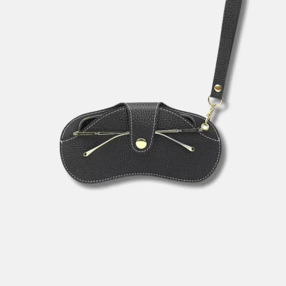 Case – Sleek compact design – Bag charm