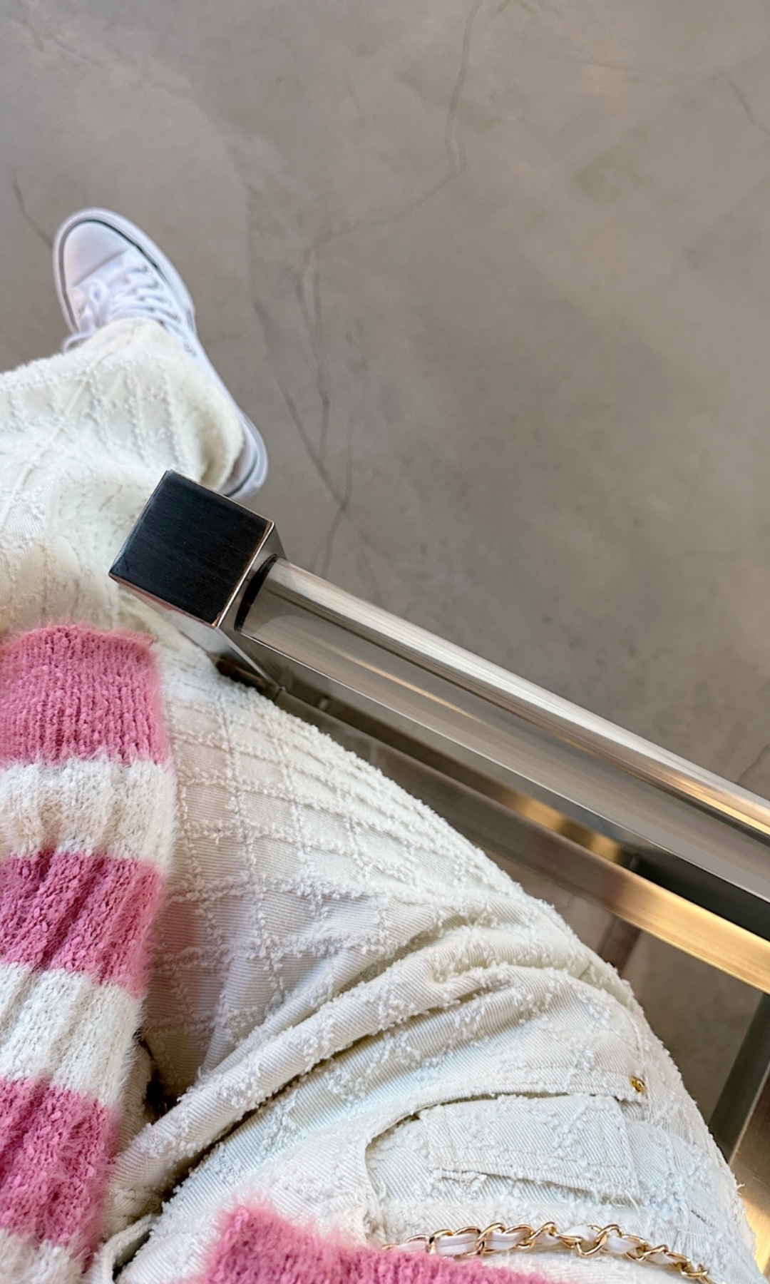 Cerelline – Textured lattice weave – Wide leg trousers