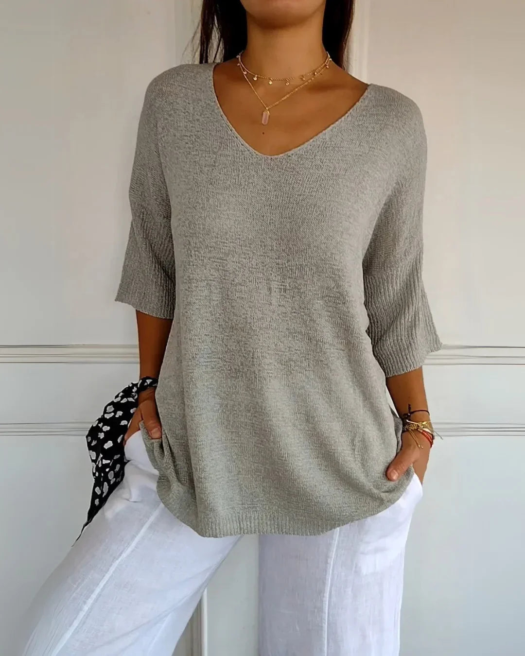 Cerisea – Relaxed fit – V-neck tee