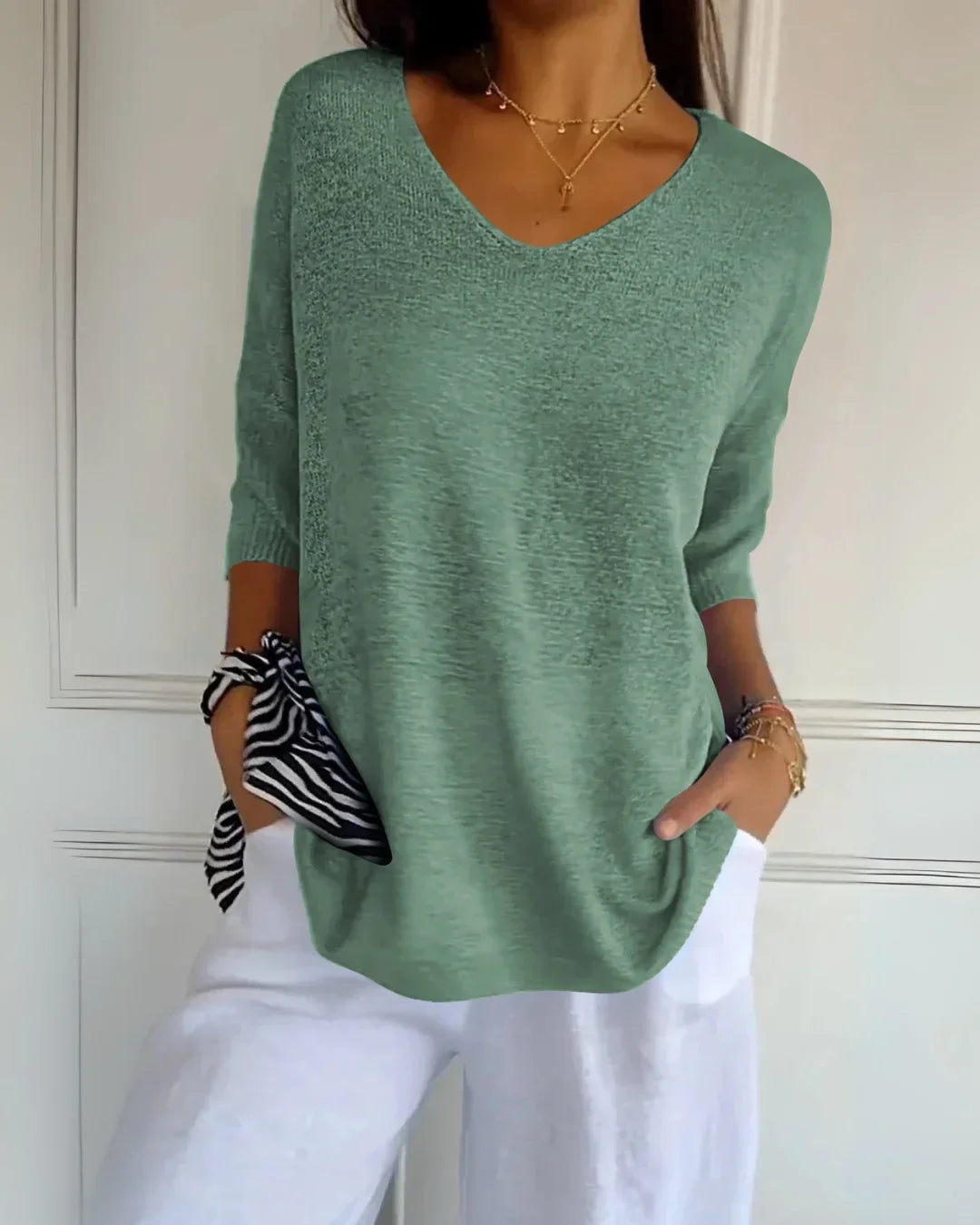 Cerisea – Relaxed fit – V-neck tee