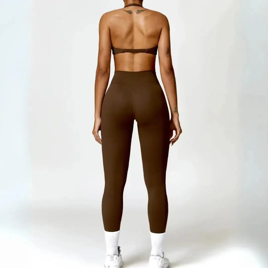 Cinzia – Vibrant Hues – Alluring Fitness Set