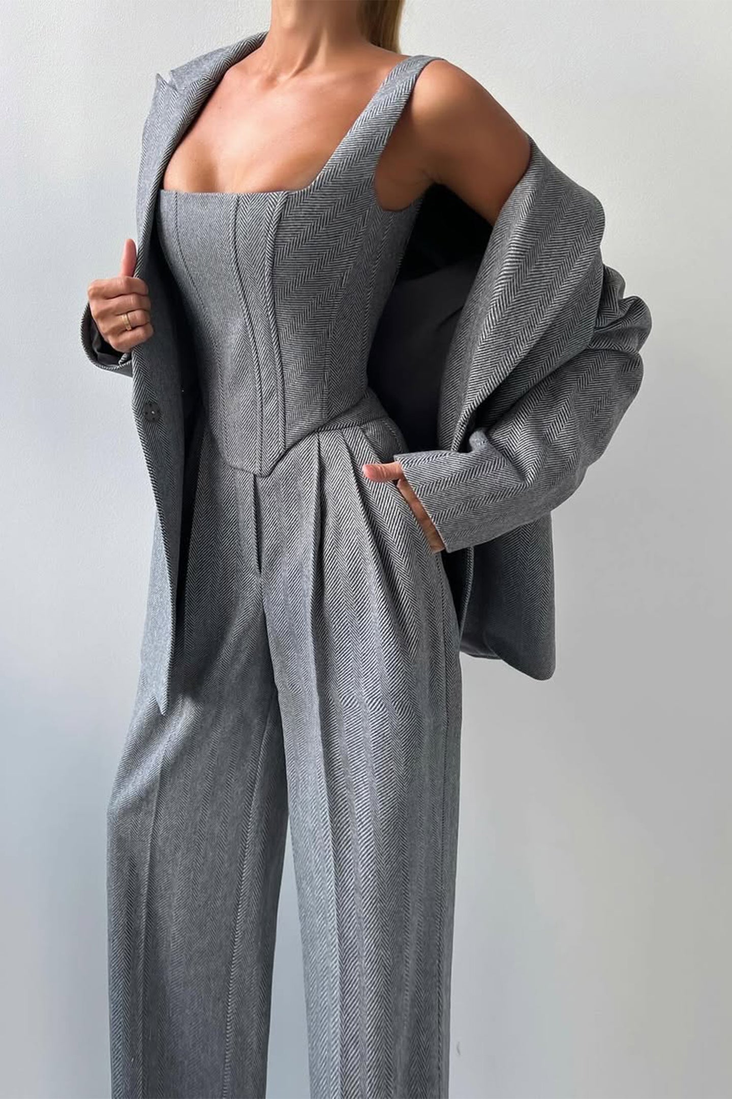 Georgia – Power refined – Blazer set