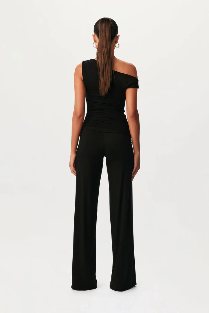 Lunavia – Draped silhouette – One-shoulder jumpsuit