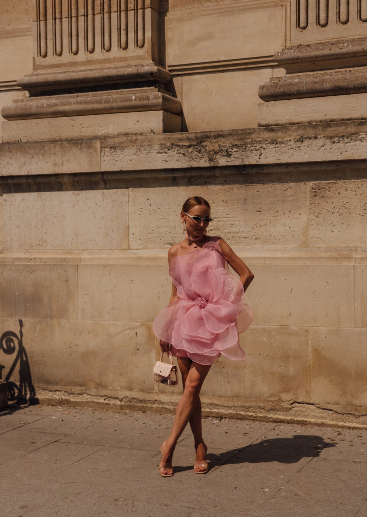 Rosabellaire – Organza bloom – Strapless mini dress