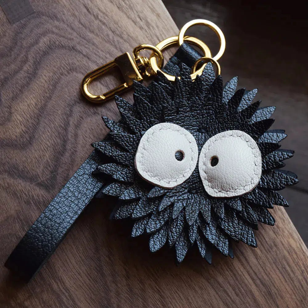 Susuwatari – Playful soot sprite design – Bag charm