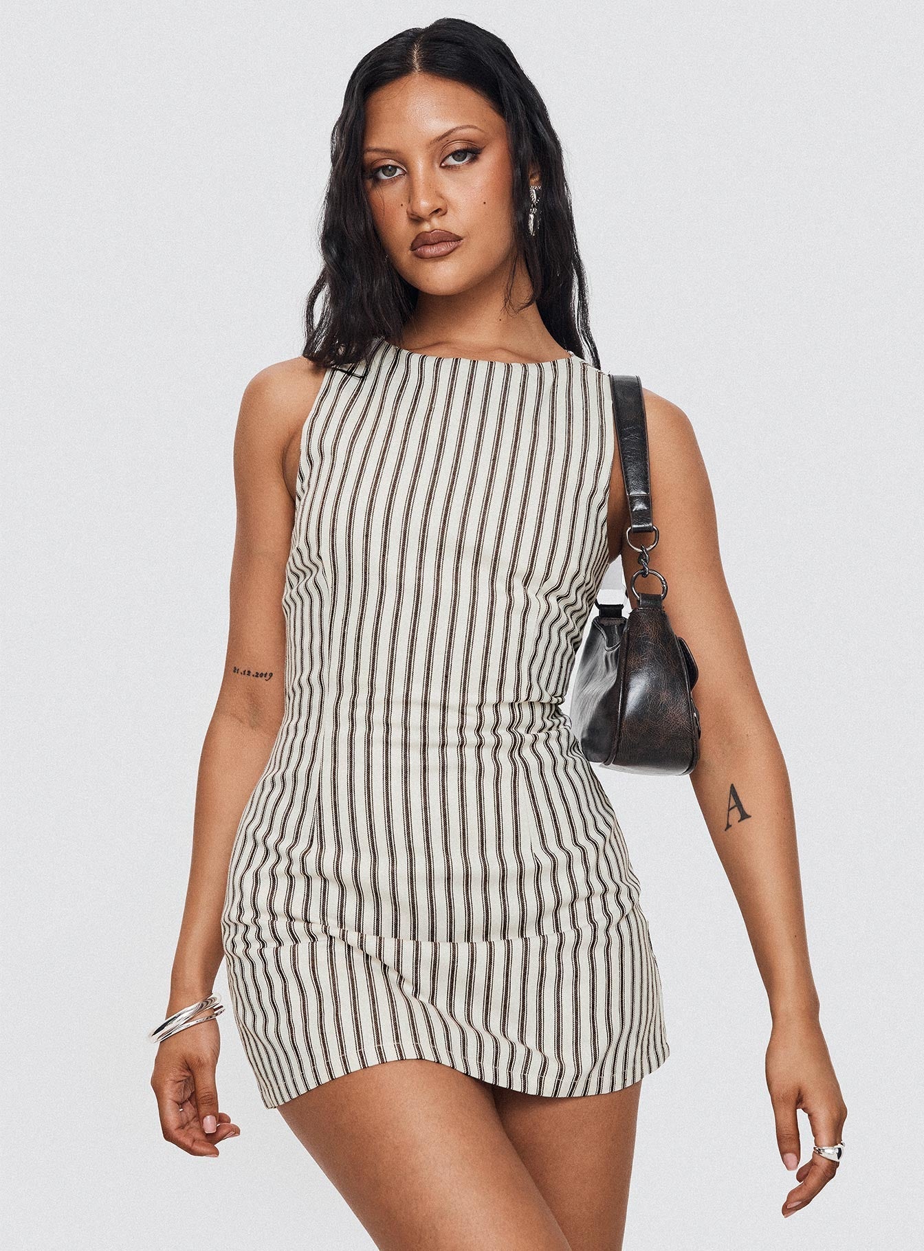 Viena – Pinstripe contour – Sleeveless mini dress