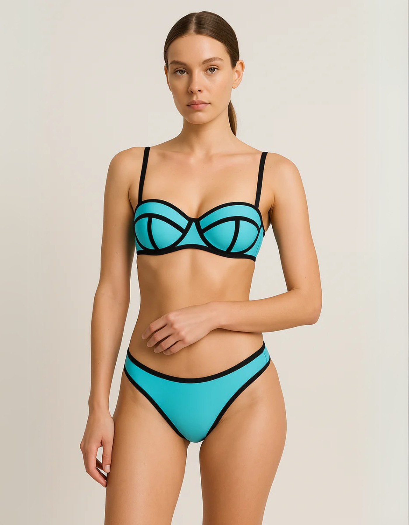 Volara – Bold contrast – Bikini set